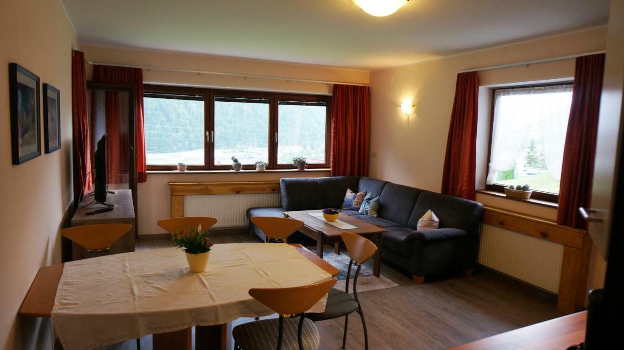 Appartement St. Hubertus à Pettneu am Arlberg Extérieur photo