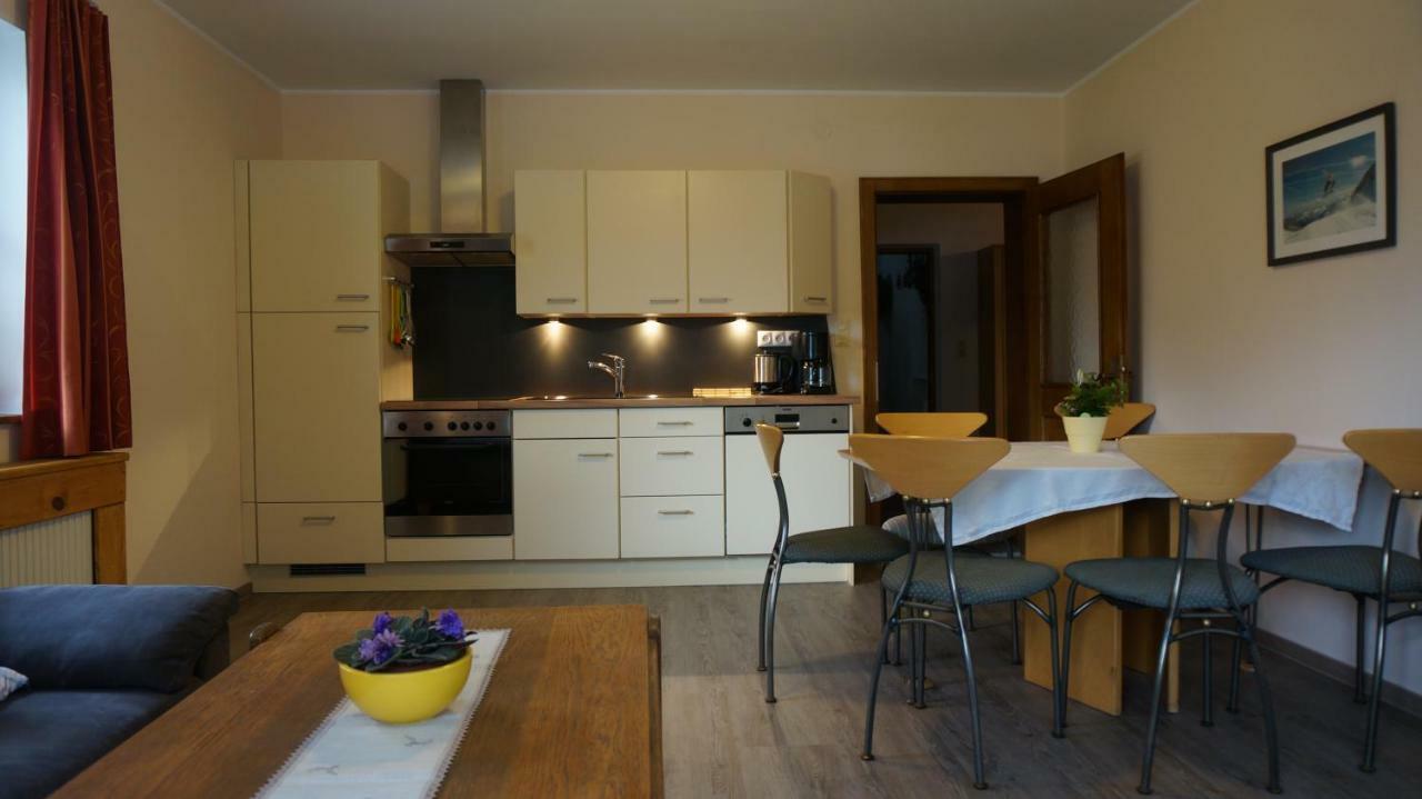 Appartement St. Hubertus à Pettneu am Arlberg Extérieur photo